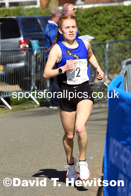Girls Under-15s 5k, 2022 Northern 12 and 6 Stage Road Relays,  Birkenhead Park, Birkenhead, Wirral.  Photo: David T. Hewitson/Sports for All Pics